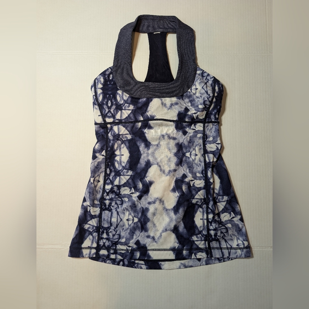 Lululemon | Scoop Neck Tank Top  Blue & White Size 4